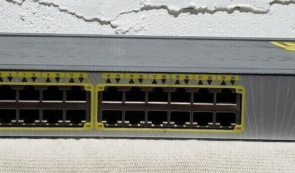 Cisco catalyst express 500 Series 24 port Switch WS-CE500-24PC v03